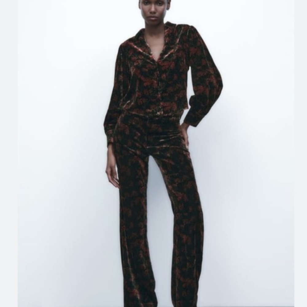 ZARA Black Red Floral Print Velvet Blouse & Wide Leg Trouser 2 PC Set‎ Women's S